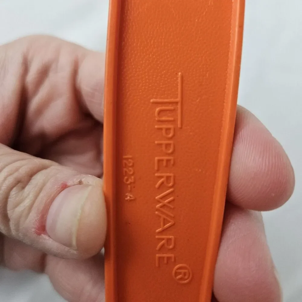 Tupperware Orange # 1223 Cheese Slicer Knife 8